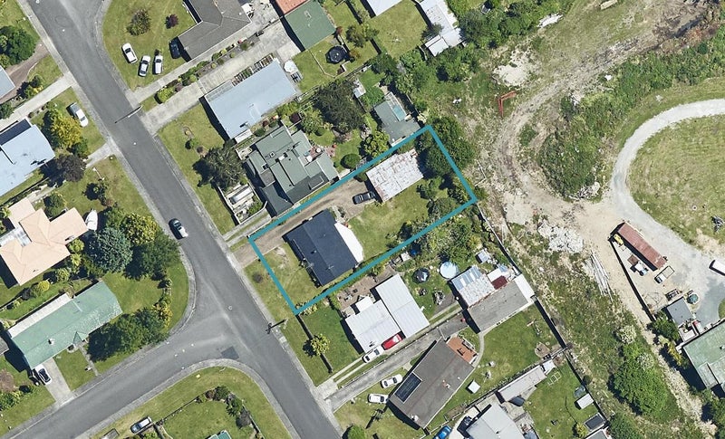 11 Rimuvale Street, Pukehangi, Rotorua - Carousel 1