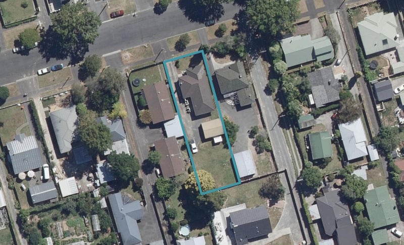 92 Albert Street, Hamilton East, Hamilton - Carousel 1