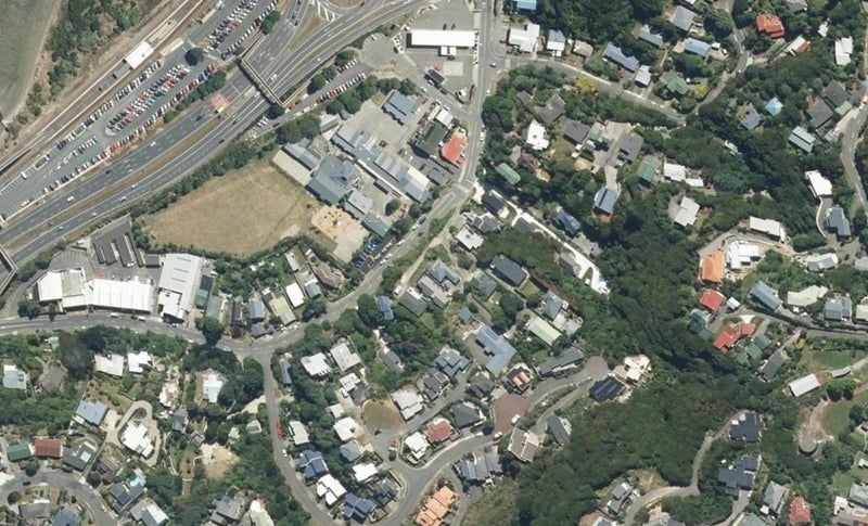 26 Paremata Crescent, Paremata, Porirua - Carousel 1