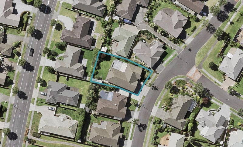 11 Newbliss Crescent, East Tamaki Heights, Auckland - Carousel 1