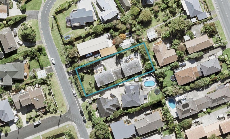 5 Watea Road, Torbay, Auckland - Carousel 1