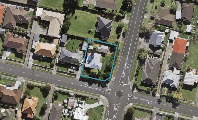 98 Rangitoto Road, Papatoetoe, Auckland - Carousel 1