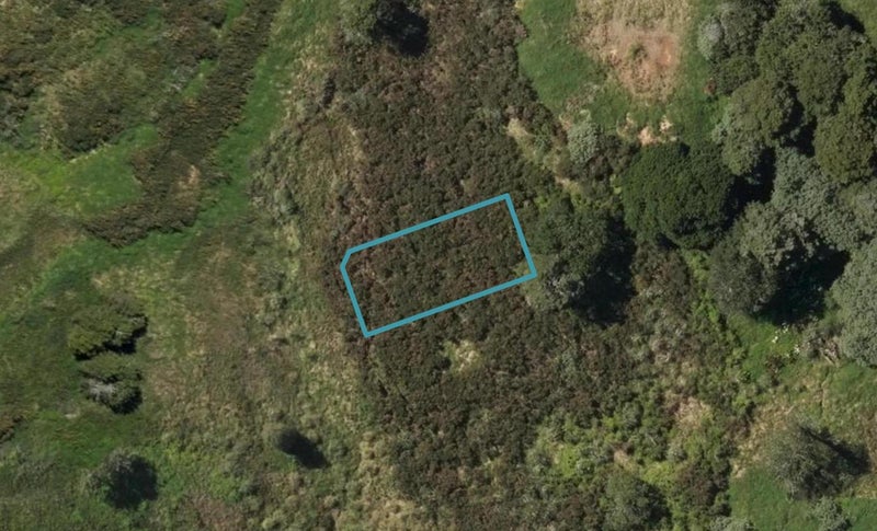 8 Sawgrass Rise, Te Kamo, Whangārei - Carousel 1