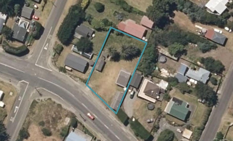 660 Waitarere Beach Road, Waitārere Beach, Levin - Carousel 1