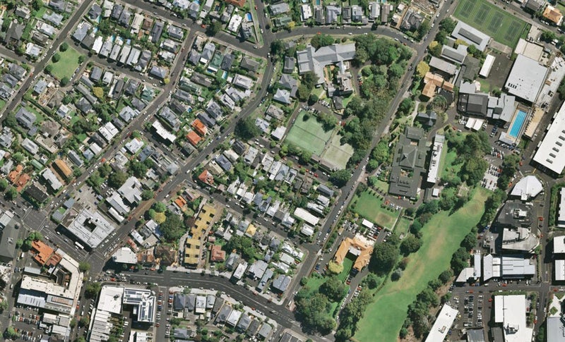 8 Green Street, Saint Marys Bay, Auckland - Carousel 1