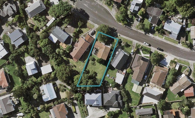 12 Tacitus Place, Totara Vale, Auckland - Carousel 1