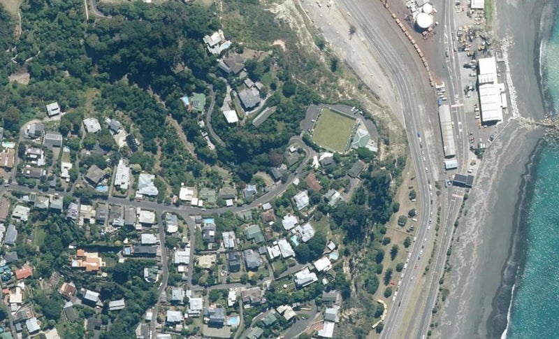 29 Lighthouse Road, Bluff Hill, Napier - Carousel 1