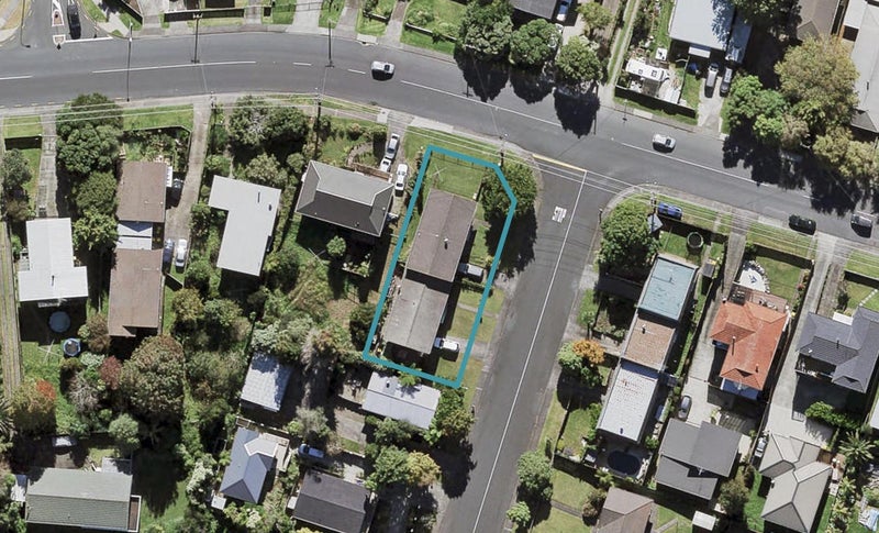 1 Kemp Road, Massey, Auckland - Carousel 1