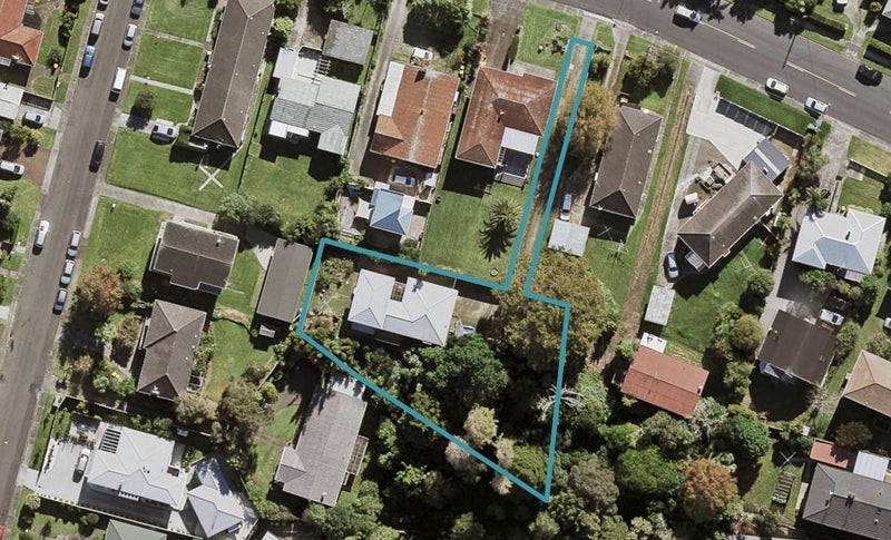 25 Exmouth Road, Northcote, Auckland - Carousel 1
