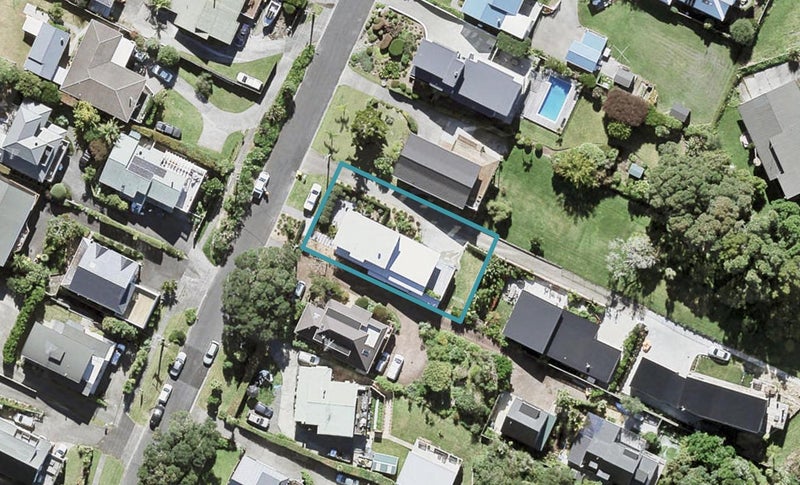 91 Hebron Road, Waiake, Auckland - Carousel 1