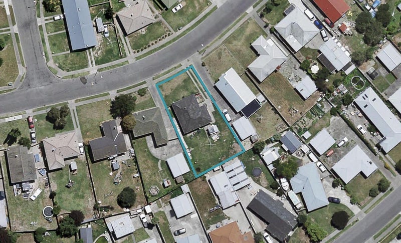 14 Plowman Crescent, Onekawa, Napier - Carousel 1