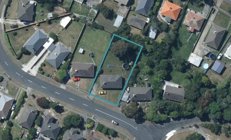 11 Gear Terrace, Ranui, Porirua - Carousel 1