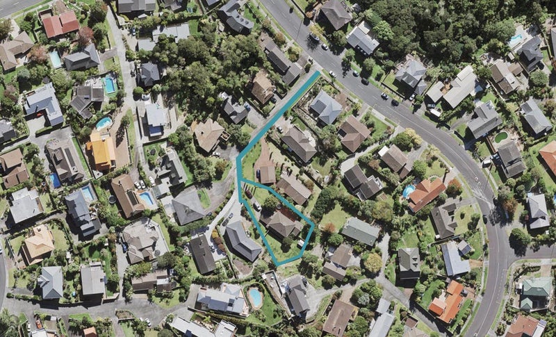 161 Chelsea View Drive, Chatswood, Auckland - Carousel 1