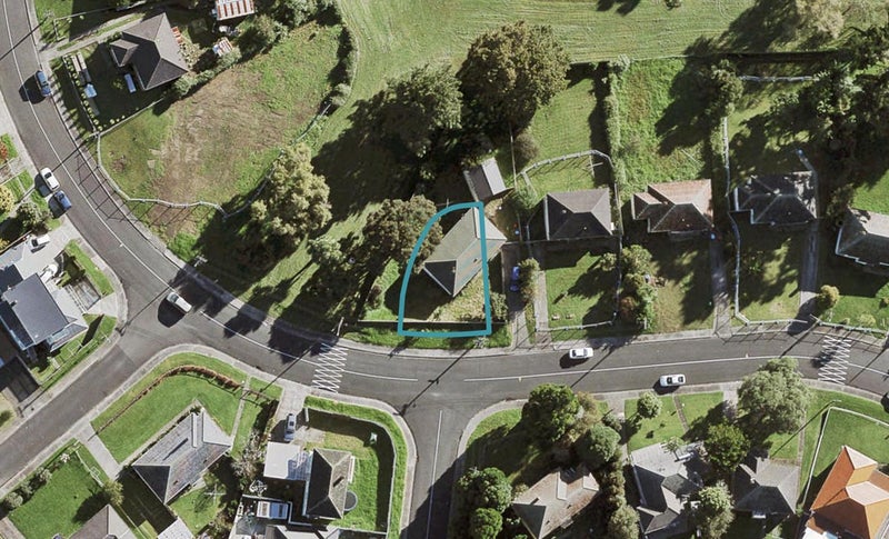 39A Freeland Avenue, Mount Roskill, Auckland - Carousel 1