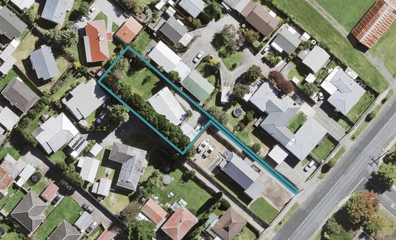 125A Bruce McLaren Road, Henderson, Auckland - Carousel 1