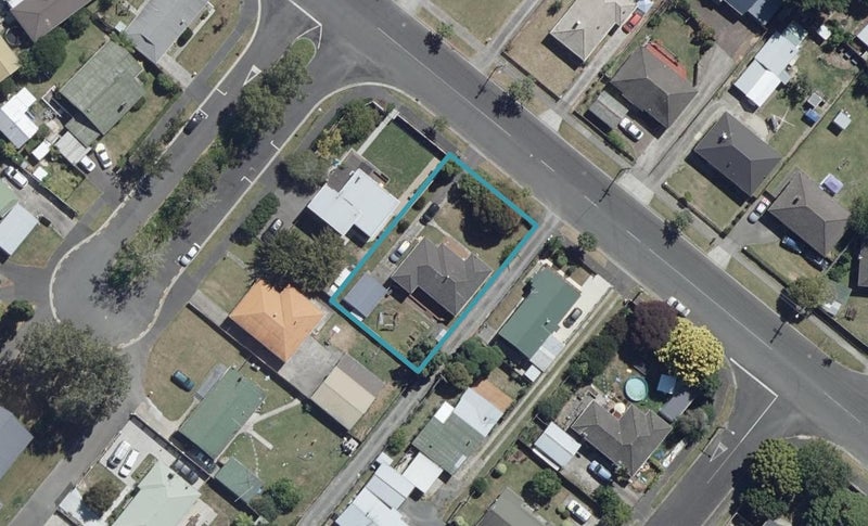 20 Odette Street, Bader, Hamilton - Carousel 1