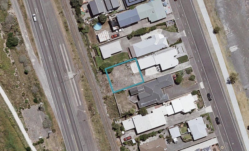 70A The Esplanade, Westshore, Napier - Carousel 1