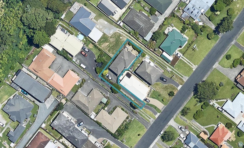 0 , Tauranga South - Carousel 1