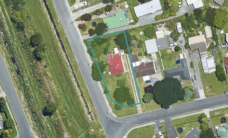 27 Frank Street, Koutu, Rotorua - Carousel 1