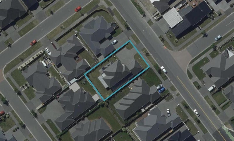 11 Augustine Drive, Aidanfield, Christchurch - Carousel 1