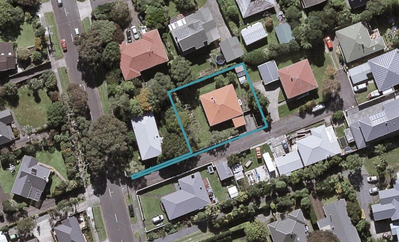 83A Govett Avenue, Frankleigh Park, New Plymouth - Carousel 1