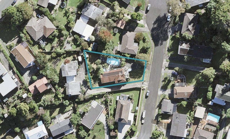 6 Newstead Avenue, Browns Bay, Auckland - Carousel 1