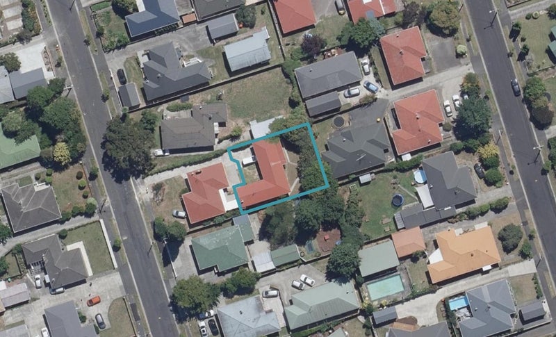 14A Fenwick Crescent, Hillcrest, Hamilton - Carousel 1