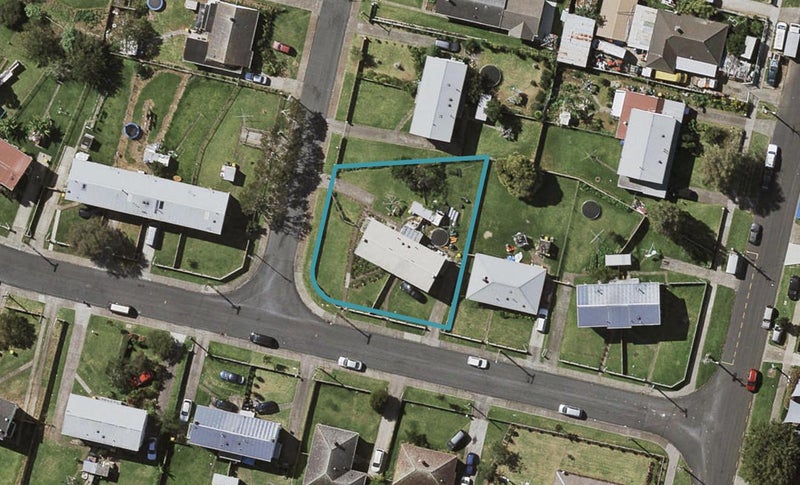 5 Franich Street, Ōtara, Auckland - Carousel 1