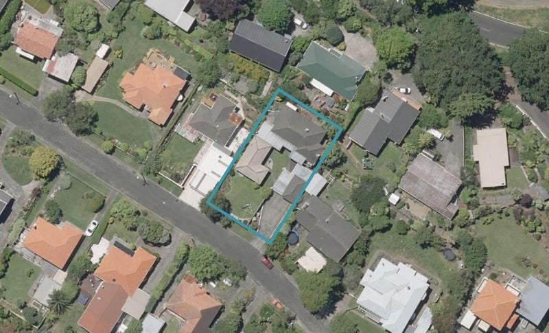9 Dickson Crescent, Saint Johns Hill, Whanganui - Carousel 1