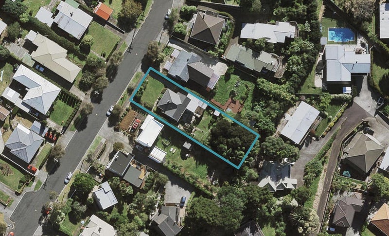 57 Te Kawa Road, Greenlane, Auckland - Carousel 1