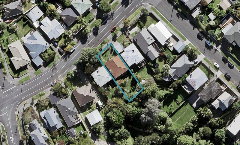 38 Lemington Road, Westmere, Auckland - Carousel 1