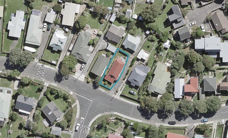 8A Mason Street, Moera, Lower Hutt - Carousel 1