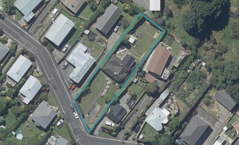 30 Greenock Street, Kaikorai, Dunedin - Carousel 1