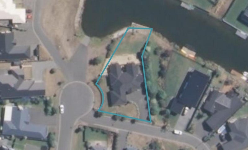 9 Halston Close, Huntingdon, Ashburton - Carousel 1