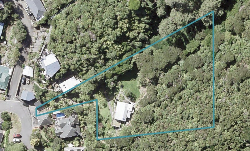 41 Totara Street, Eastbourne, Lower Hutt - Carousel 1