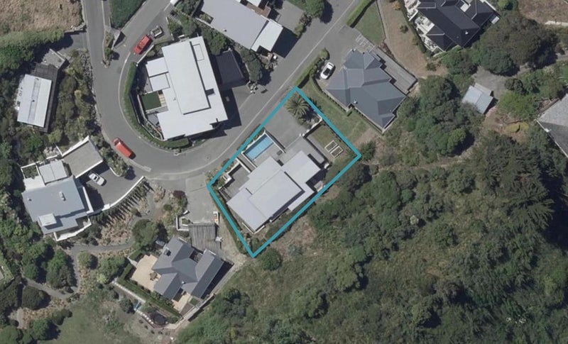 7 Challenger Lane, Redcliffs, Christchurch - Carousel 1
