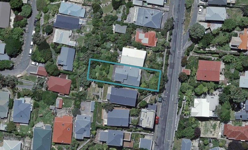 24 Mills Road, Brooklyn, Wellington - Carousel 1