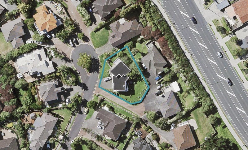 23 Cricklade Terrace, Windsor Park, Auckland - Carousel 1