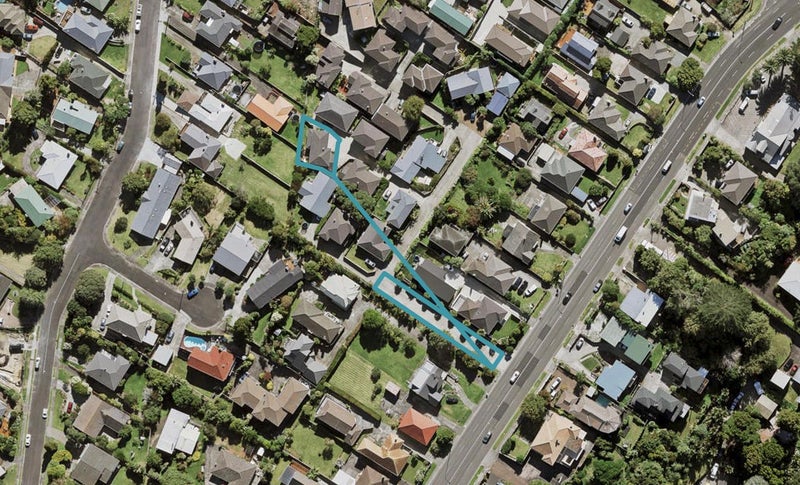 12 Hira Way, Hillsborough, Auckland - Carousel 1