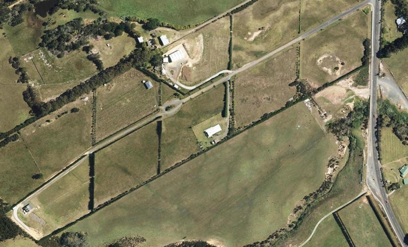 25 Wagener Grove, Pukenui - Carousel 1