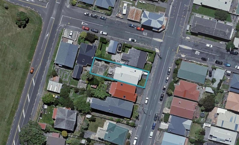122 Moxham Avenue, Hataitai, Wellington - Carousel 1