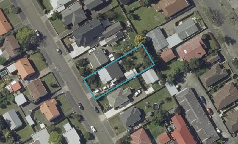 16 Kauri Street, Roslyn, Palmerston North - Carousel 1