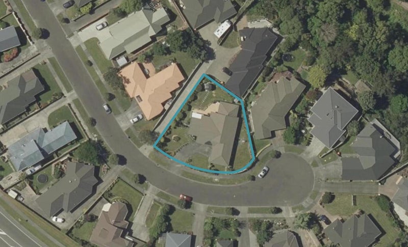 17 Greenwood Place, Fitzherbert, Palmerston North - Carousel 1