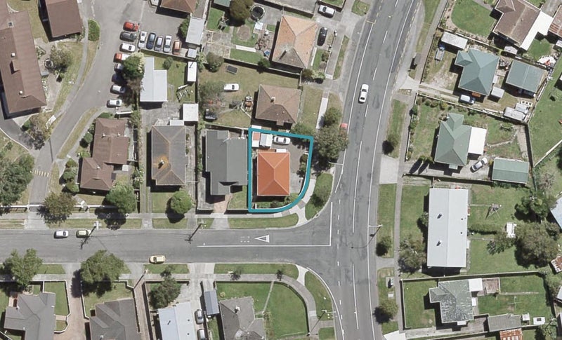 2 Cooper Street, Taita, Lower Hutt - Carousel 1
