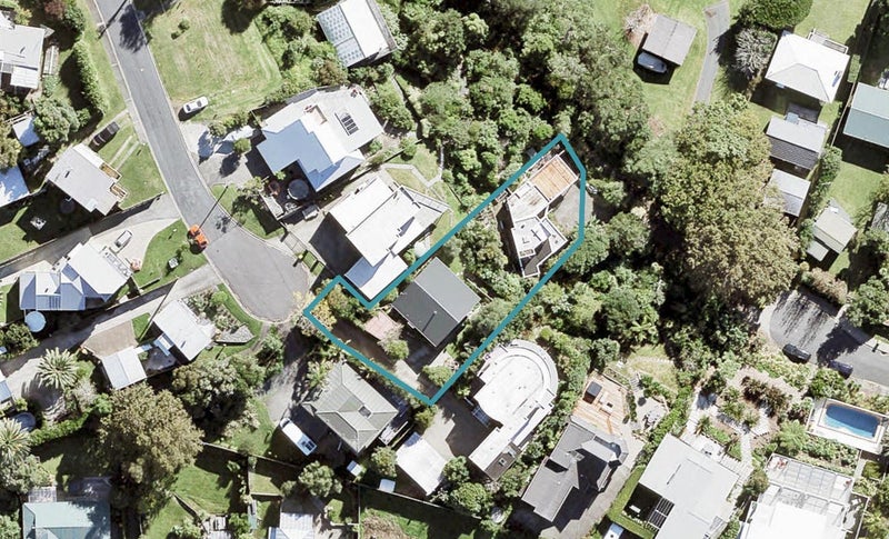 2/24 Joydon Place, Stanmore Bay, Whangaparaoa - Carousel 1