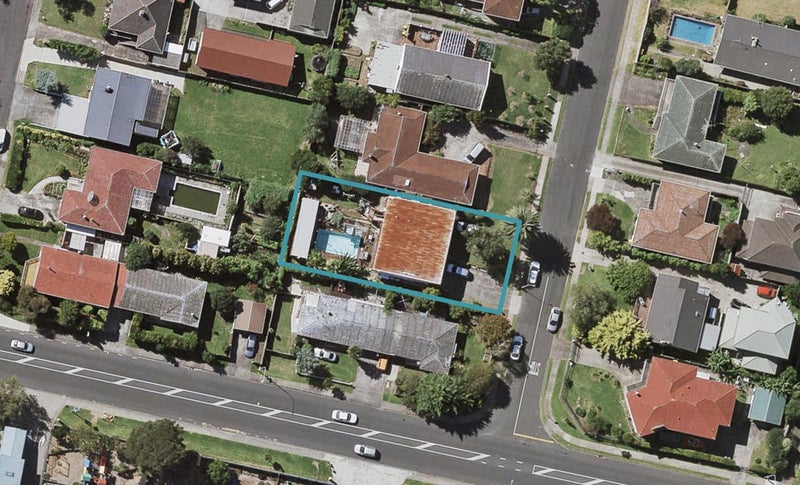23 Glenside Avenue, Pakuranga, Auckland - Carousel 1