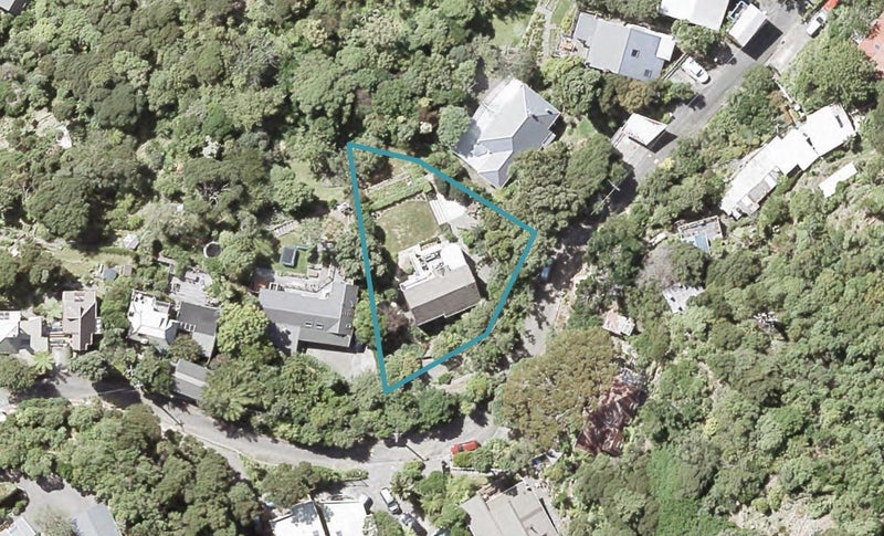 22 Mahina Road, Mahina Bay, Lower Hutt - Carousel 1