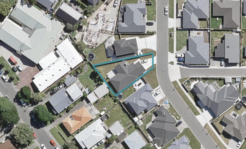 6 Macdiarmid Place, Waiwhetu, Lower Hutt - Carousel 1