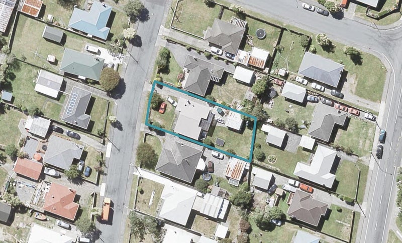 65 Peel Place, Wainuiomata, Lower Hutt - Carousel 1