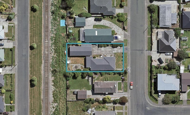 32 Ross Street, Grasmere, Invercargill - Carousel 1